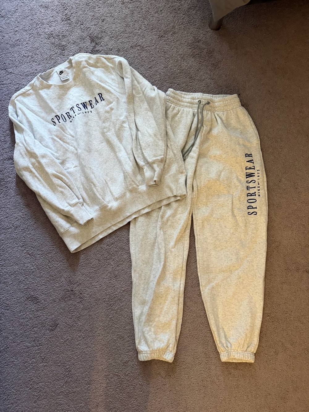 NIKE Sportswear Crewneck Sweater - Light Gray Matching Set